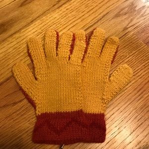 Very nice NWOT alpaca wool 100% women’s gloves